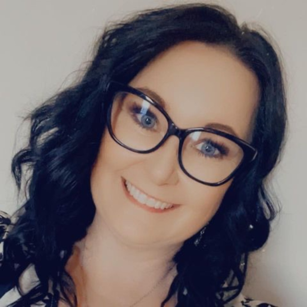 Meet your Posher, Wendy